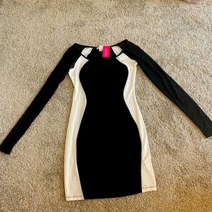 Im selling a cute going out dress!